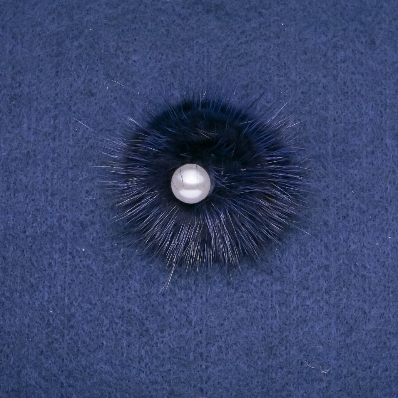 Mink Fur Brooch Purple with Bead, Diameter 50mm