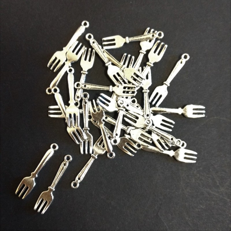 Fork Pendant Finding 27x6mm, 20g Pack +/- 30pcs