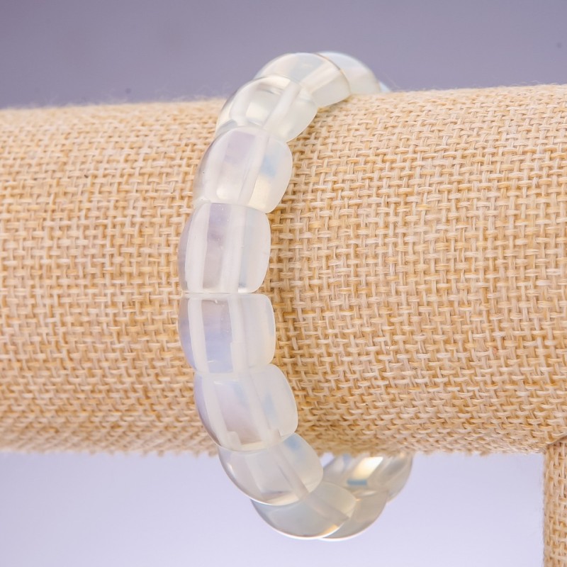 Moonstone Bracelet, Link 15x12mm, on Elastic Band, Length 20cm