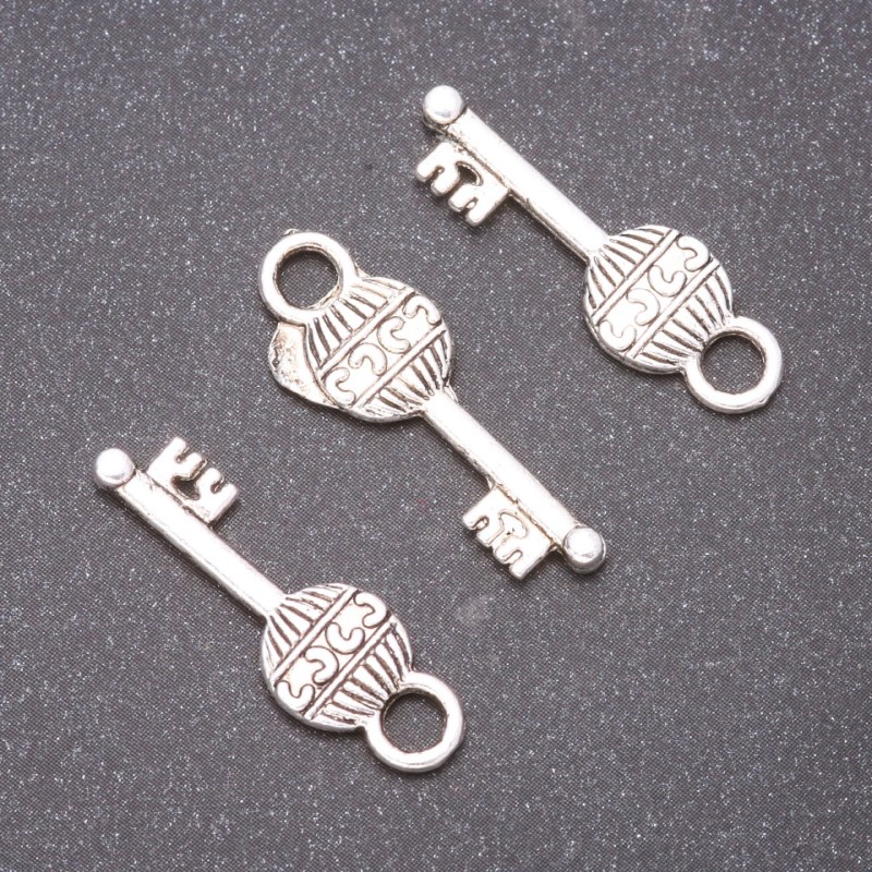 Finding Pendant Key, diameter 17x9mm, hole diameter 3mm, pack 20g +/- 19pcs
