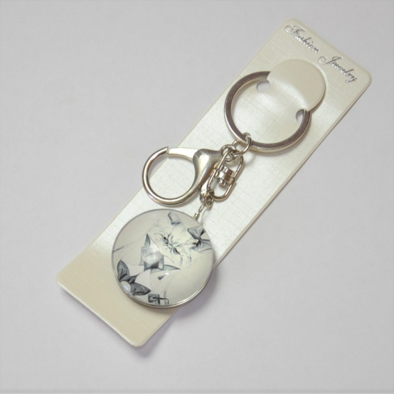 Keychain, diameter 3.5 cm, length 9
