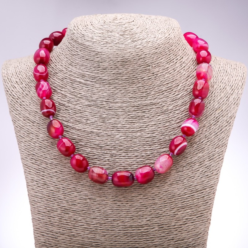 Raspberry Eye Agate Necklace, Oval, 16x11mm, 45cm Length