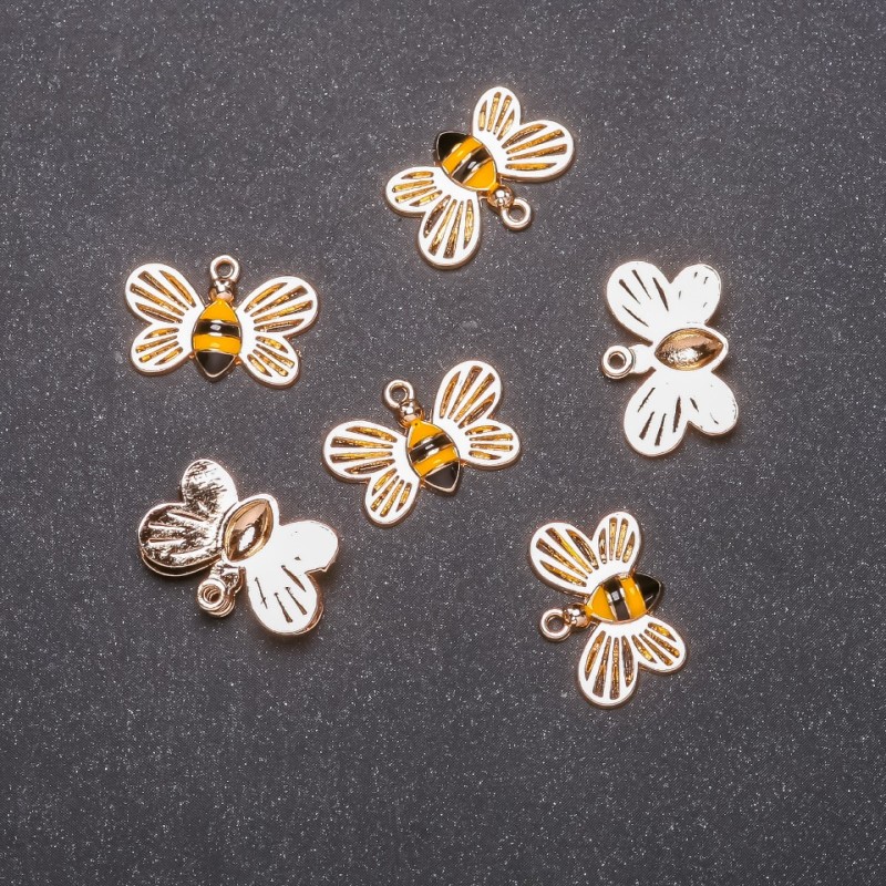Findings Bee Charm, Diameter 17mm, Length 11mm, Yellow Metal, Pack of 6