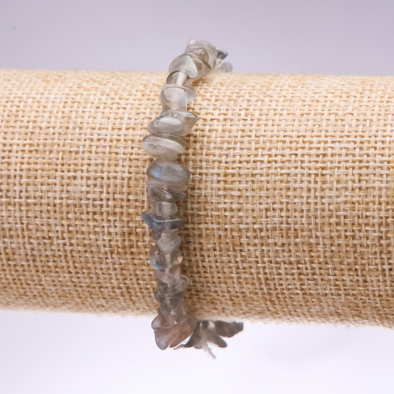 Labradorite Chip Natural Stone Bracelet, diameter 8mm, length 18cm on elastic
