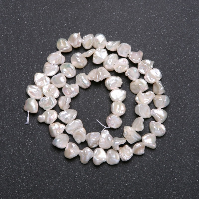 Natural Baroque Pearl Beads on a Thread with "Petrol" Sheen, Warm Tone, Diameter 8mm, Length 40cm (+/-)