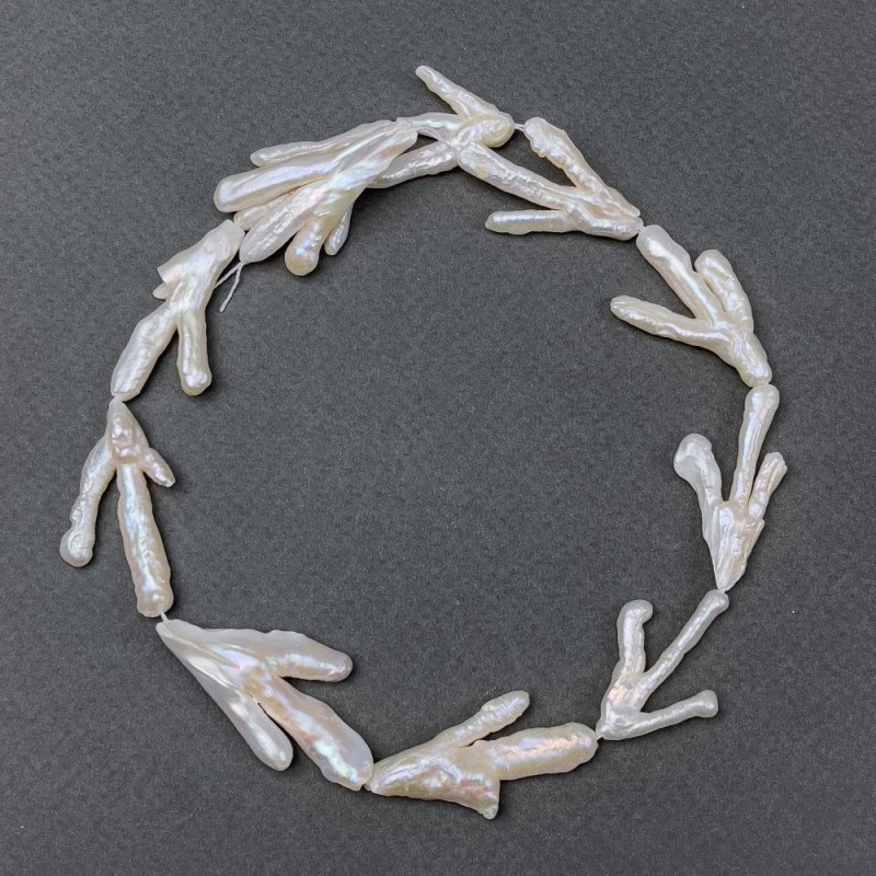 Natural Baroque Pearl Beads on a Strand with a Warm 'Gasoline' Sheen, Diameter 21x38mm, Length 38cm (+/-)