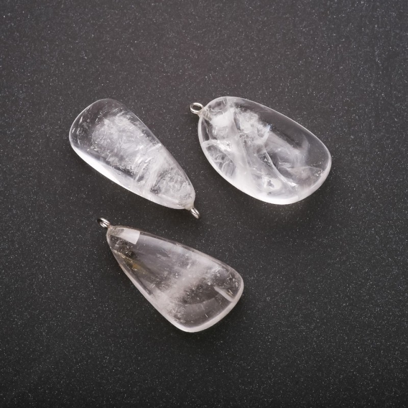 Pendant of Natural Rock Crystal 20x30x35mm