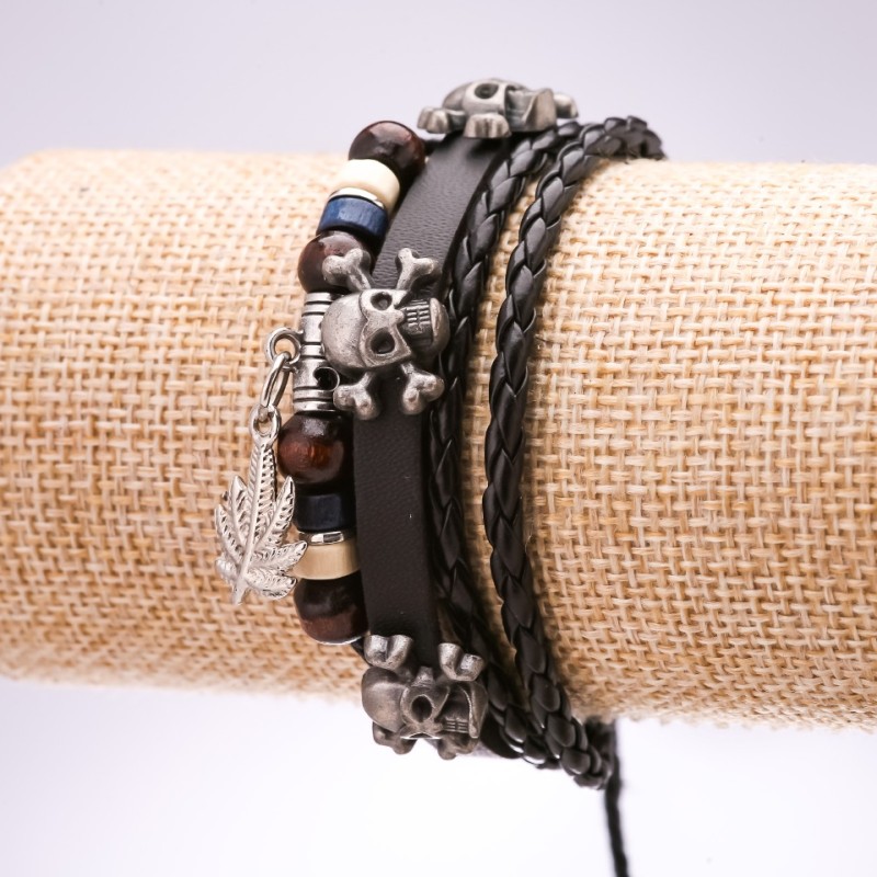 Eco Leather Bracelet Skulls, Adjustable, Length 18-24cm, Black