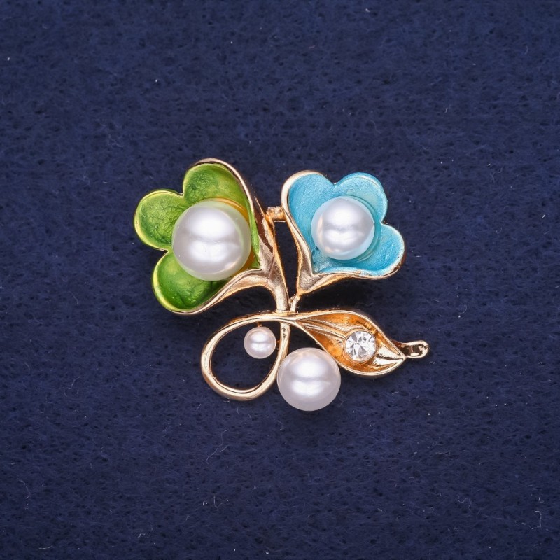 Sale! Flowers Brooch with Pearl Beads and Enamel, White Green Blue, 34x30mm, Gold-Tone Metal