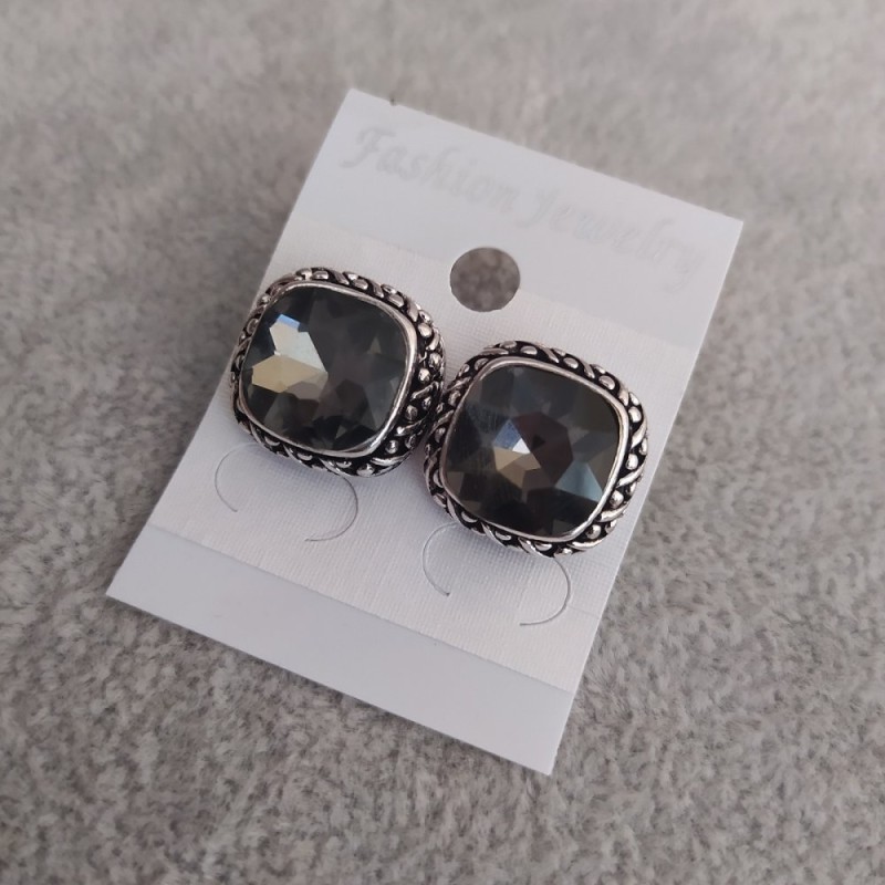 Earrings 1.7cm Square Gray Crystal
