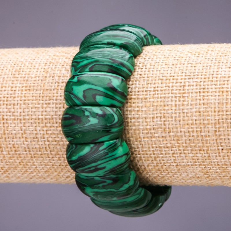 Malachite Bracelet, Link 25x12+/-mm, Length 18cm on Elastic