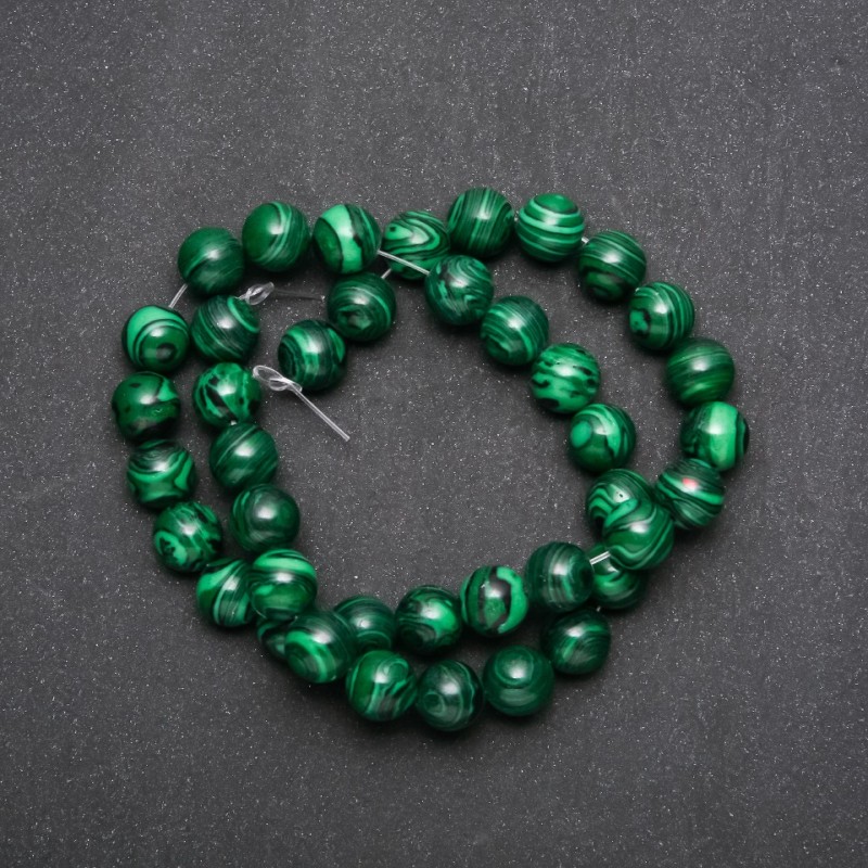 Beads Artificial Malachite on a String Smooth Round, diameter 10mm, length 38cm