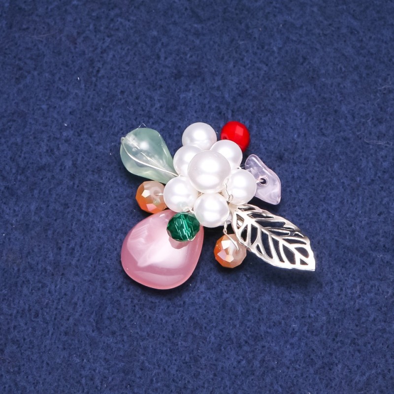 Flower Brooch with Agate, 38x55mm