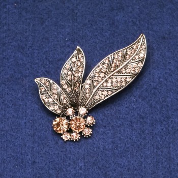Clearance! Leaf Brooch with Rhinestones, Gold-Tone Metal, 60mm