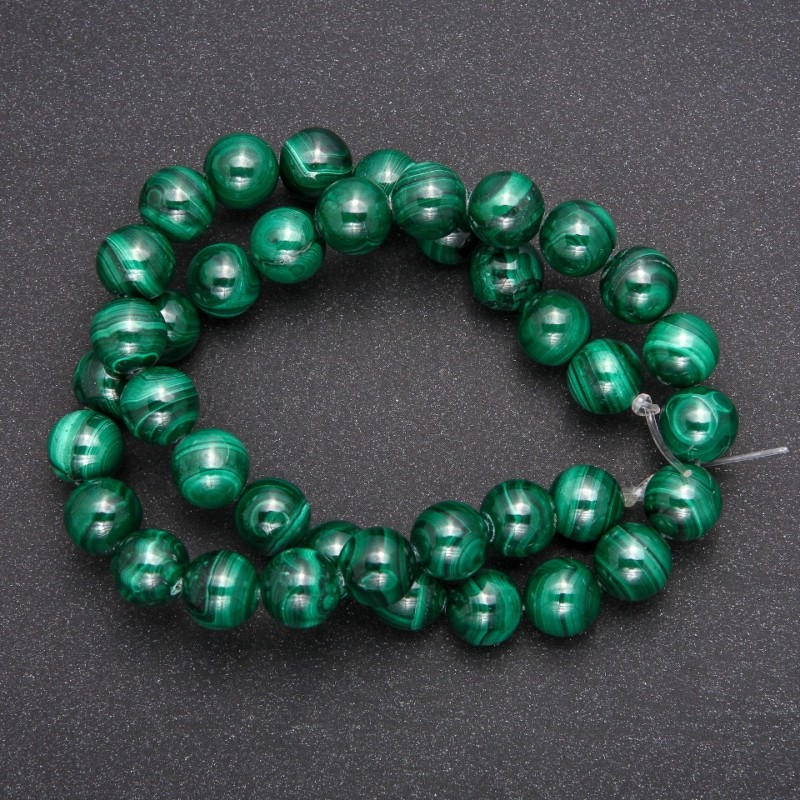 Natural stone beads Malachite smooth bead, diameter 10 (+/-) mm, string length 38 cm