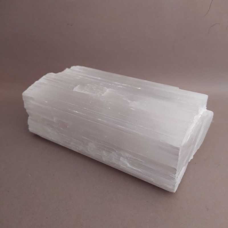 Raw Selenite Mineral (price per 100g), weight from 600g