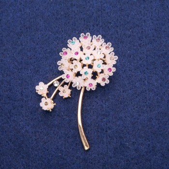 Hydrangea Flower Brooch 52x40mm, Multicolor Rhinestones, Gold-Tone Metal