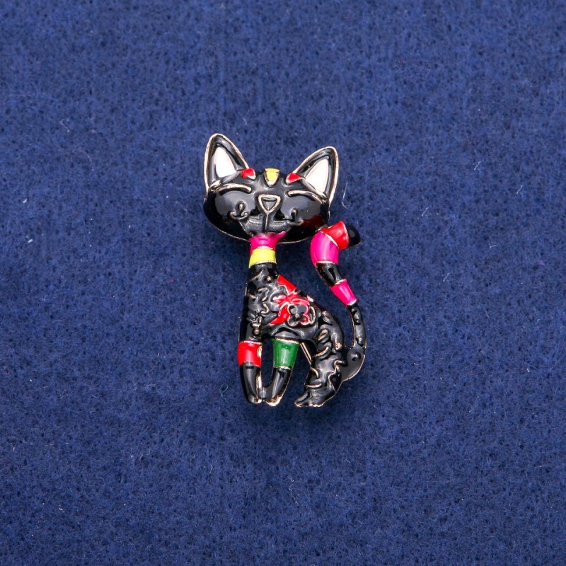 Cat Brooch with Multicolor Enamel 22x42mm, Gold-Tone Metal