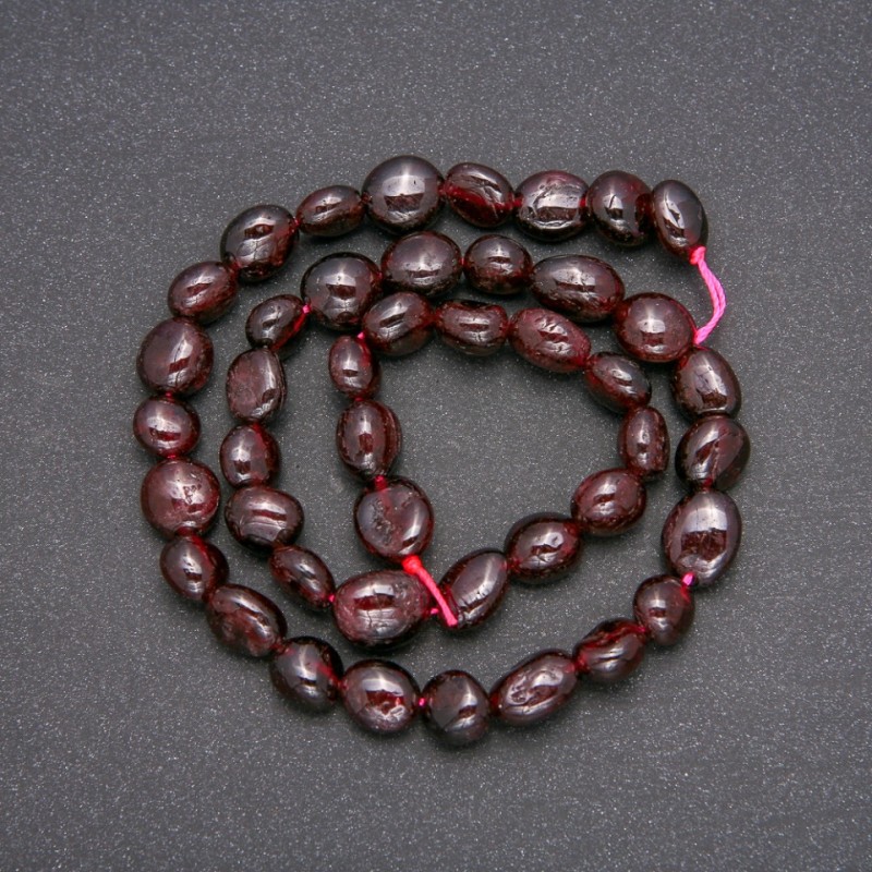 Garnet Beads, Natural Stone, Tumbled, Diameter 9x10mm(+/-), Length 40cm+