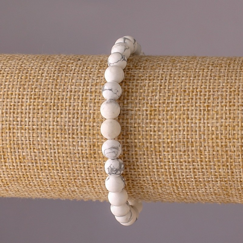 Cacholong Bracelet on Elastic Band, Smooth Round Beads, 6mm Diameter, 18cm Length