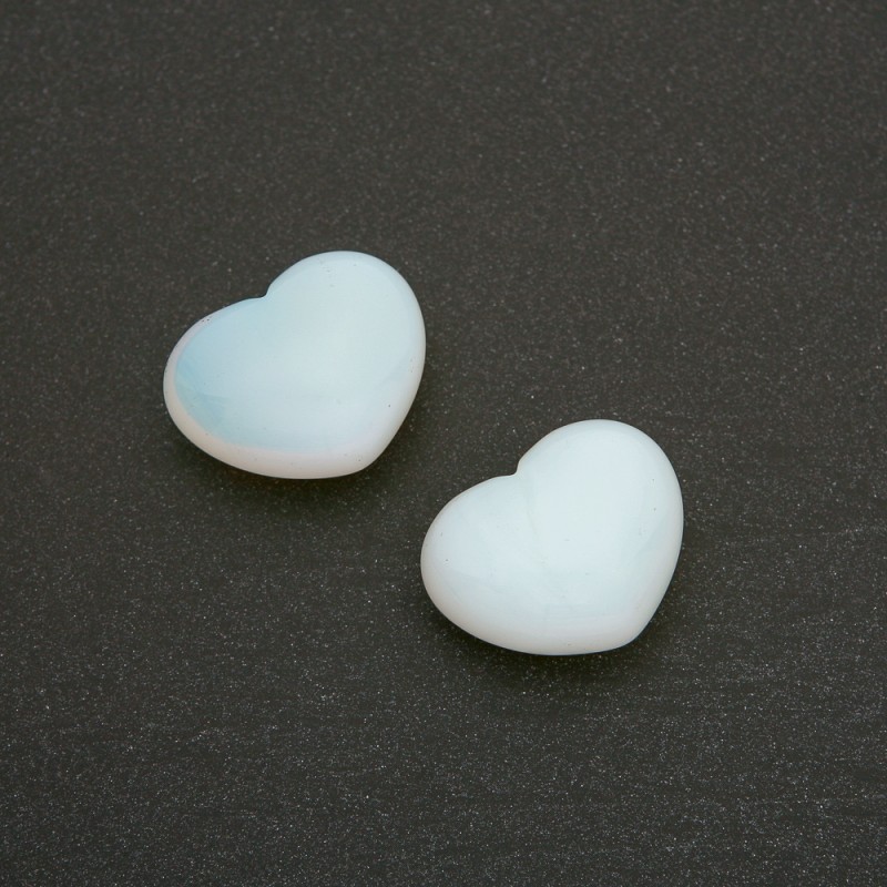 Souvenir Stone Heart made of natural Moonstone (+-)21x27mm