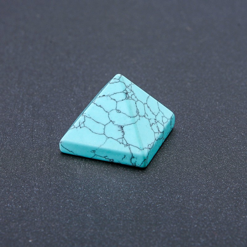 Natural Stone Pyramid Pressed Turquoise, Height (+-)23mm, Length (+-)29mm