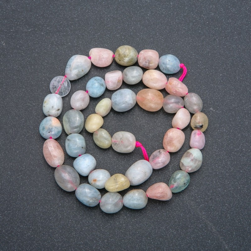 Natural Morganite Beads on Strand, Round Tumbled, diameter 9x12mm, length 40cm +