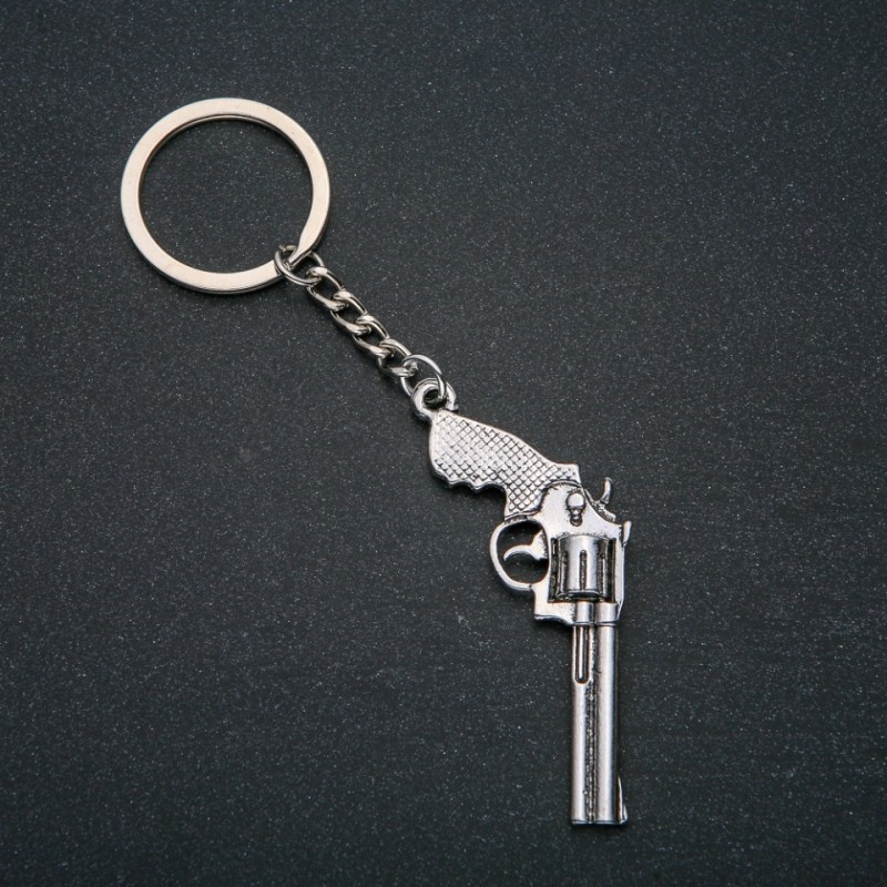 Keychain "Revolver", Diameter 62x28mm, Length 12cm +/- Silver-Tone Metal