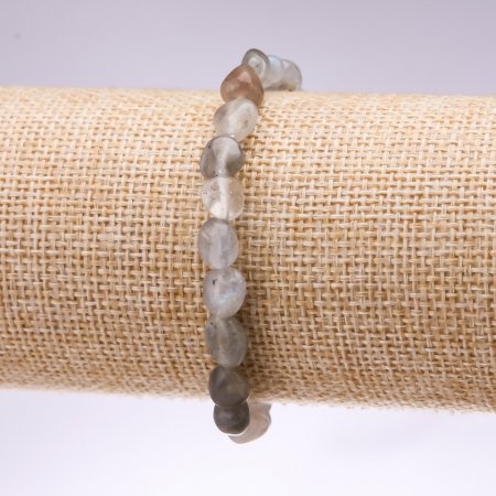 Bracelet on Elastic Band, Natural Labradorite Tumbled Stone, diameter 7x6mm+