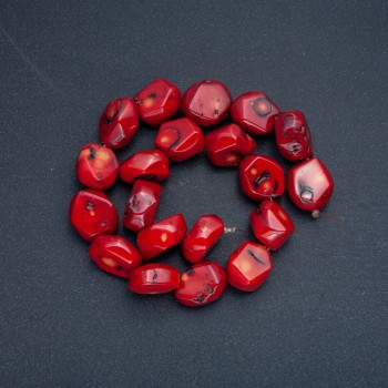 Natural Coral Chip Beads on Thread, diameter 18x14mm +/-, length 41cm +/- (Price per 100g)