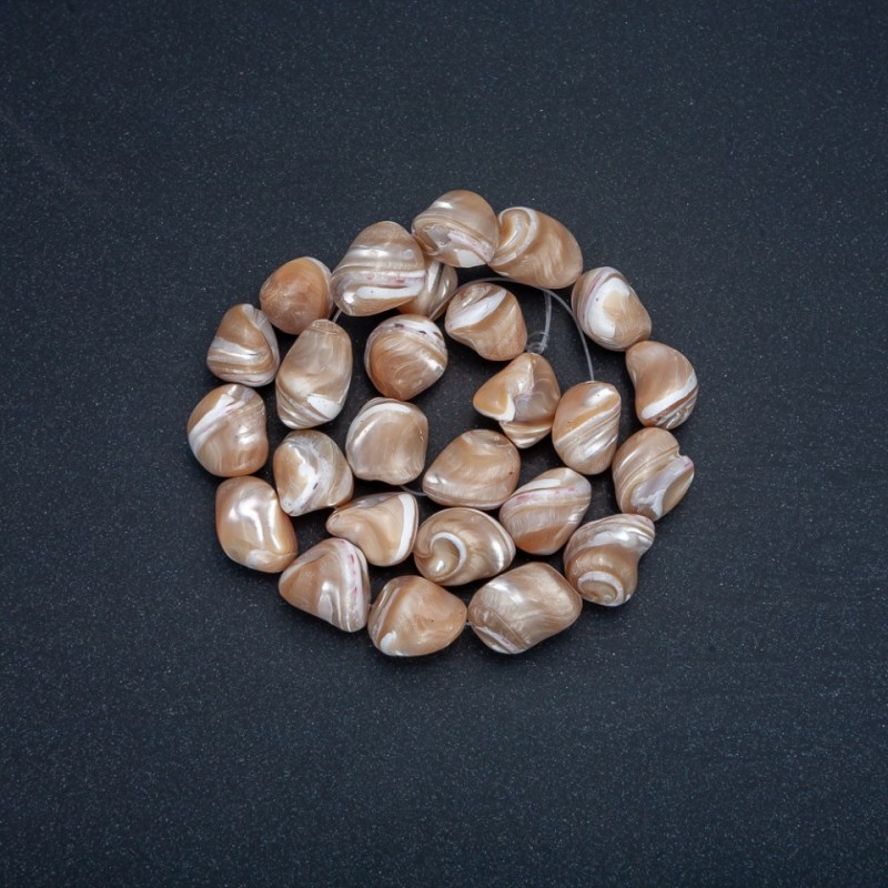 Beads on a Strand, Natural Beige Mother-of-Pearl Chips, Diameter 19x12mm, Length 41cm+