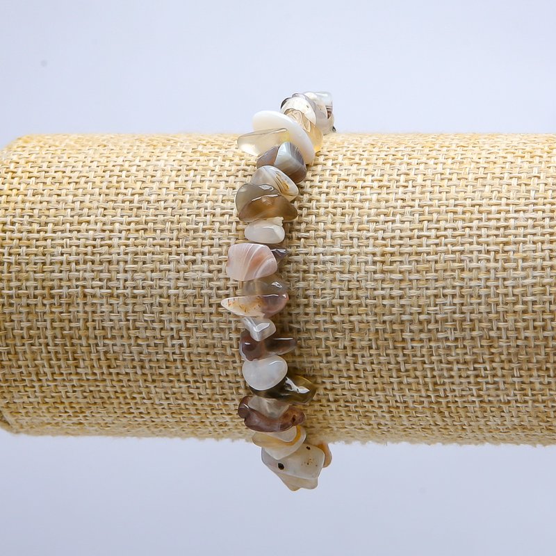 Botswana Agate Chip Bracelet on Elastic Band, Diameter 10mm, Length 18cm