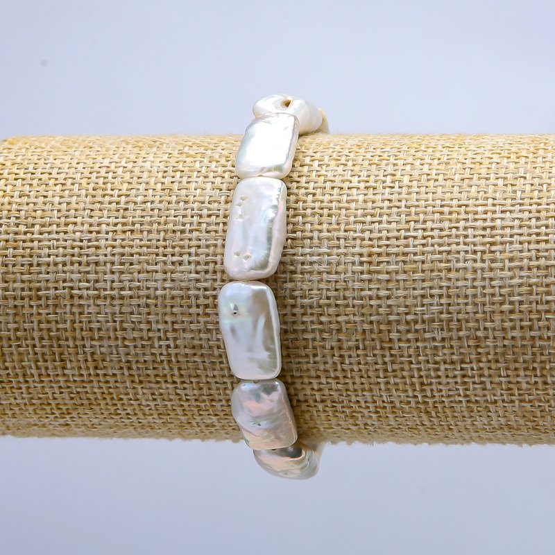 Baroque Pearl Bracelet with "Petrol" Sheen on Elastic, Diameter 10x18mm (+/-), Length 18cm