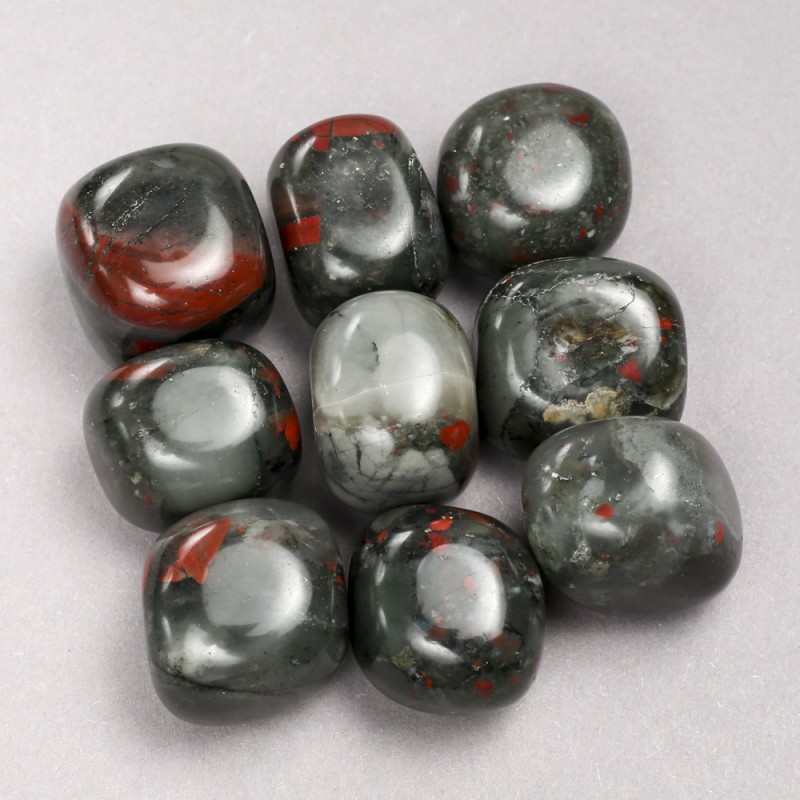 Natural Souvenir Stones Heliotrope Jasper (Bloodstone), Diameter 22x16mm+/- (100g Pack)