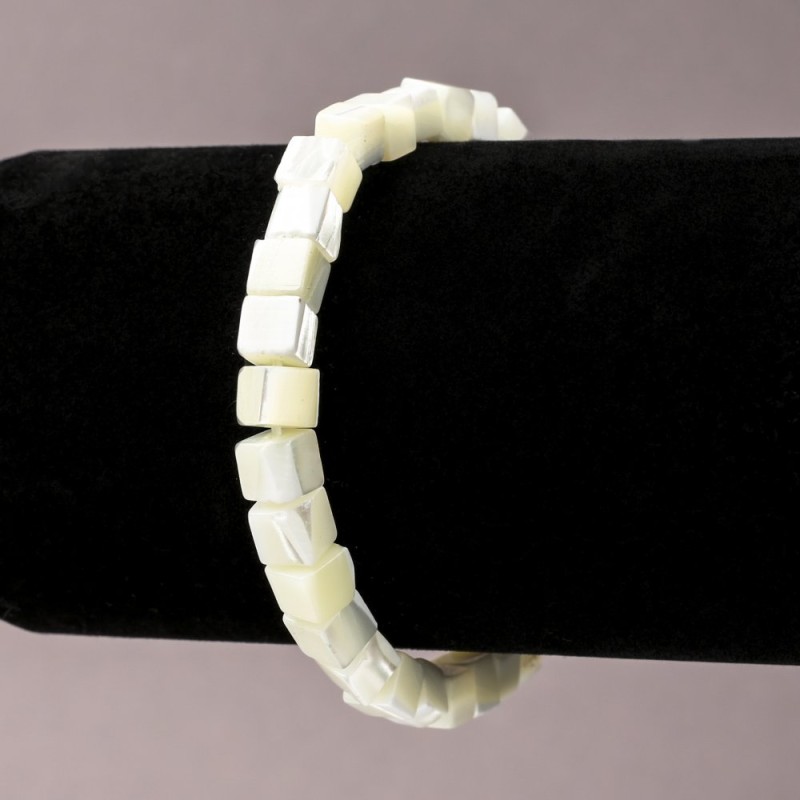 Natural Mother-of-Pearl Bracelet on Elastic Band, Square Beads, 5.5-6mm+