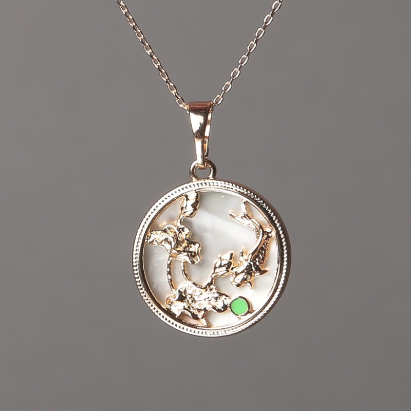 Xuping Chain 18K Gold Plated with Mother-of-Pearl Pendant, Green Enamel 15mm +/-, Thickness 0.5mm +/-, Length 48cm +