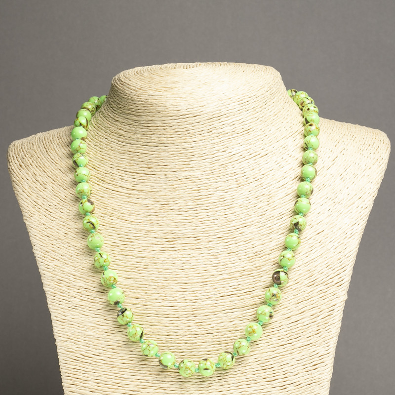 Imperial Jasper Salad Green (raw) smooth bead necklace, diameter 8mm±, length 45cm±
