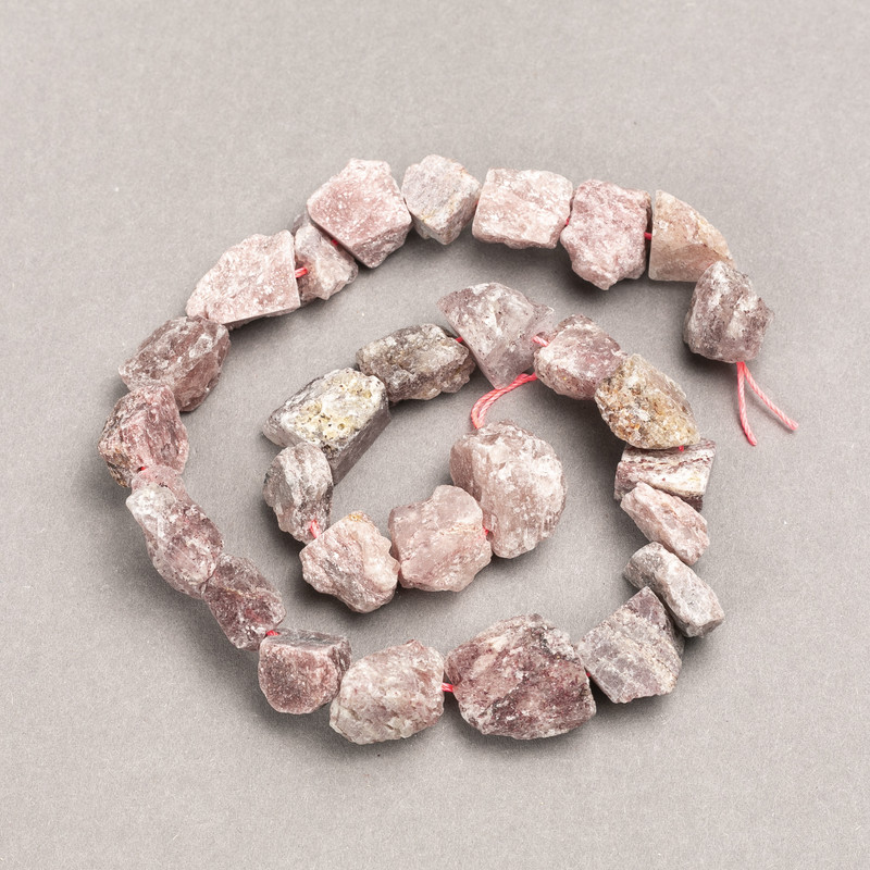 Unpolished Strawberry Quartz Beads on Thread, faceted, diameter 14×12 mm (±), length 41 cm