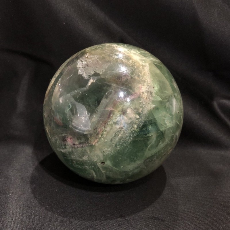Fluorite Stone Sphere weight from 1300g (per 100g)