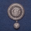 Silver-tone brooch 3.7×5.5 cm