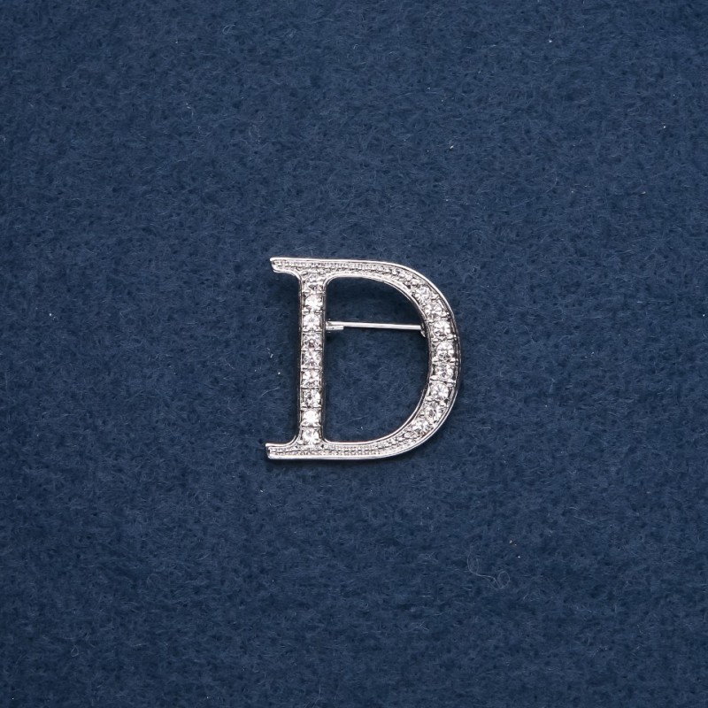 Brooch initial 'D' letter 30x28mm metal color 'silver'