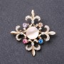 Brooch 'Order of Beauty' 50×50 mm yellow metal