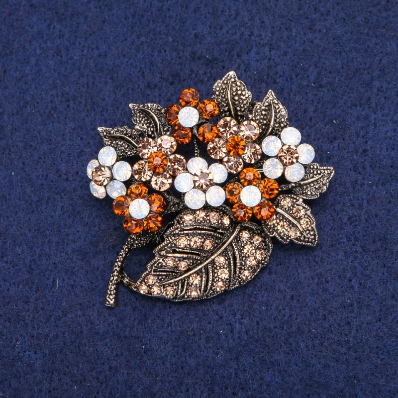 Brooch Branch with Flowers and Rhinestones, Golden Metal 43x50mm