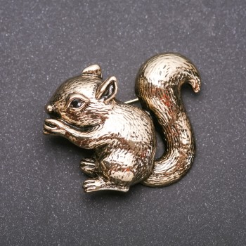 Brooch Squirrel Enamel Yellow-Golden Metal 36x47mm