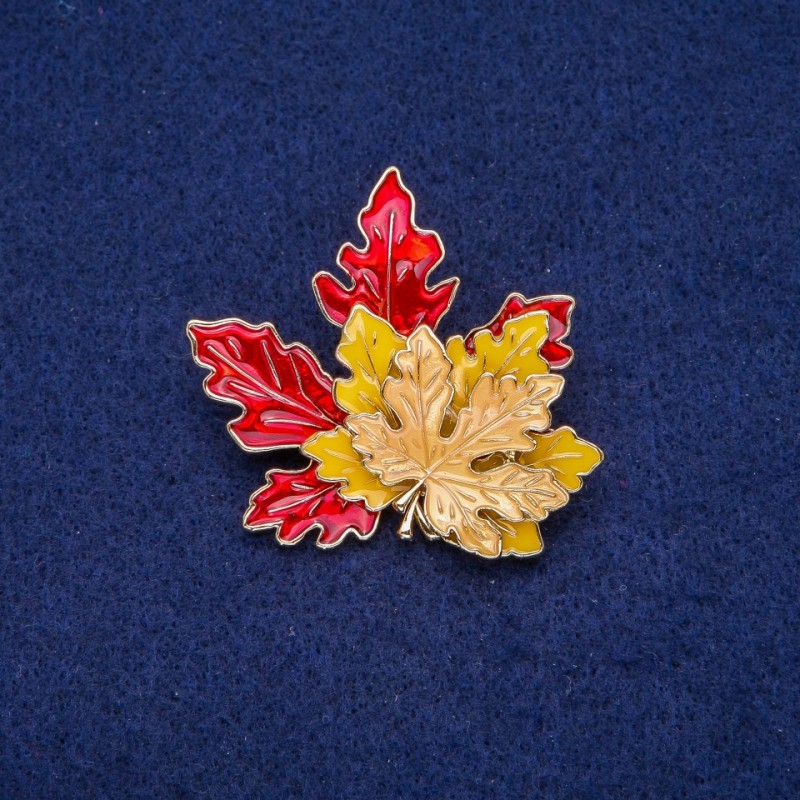 Brooch Leaves with Enamel, 44x46mm, golden metal