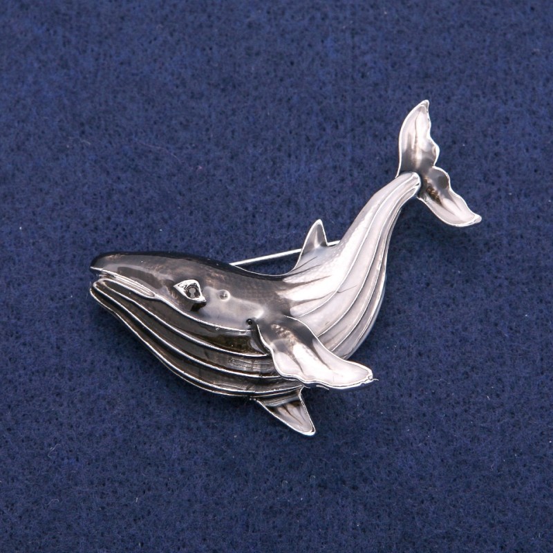Brooch Pendant Cat with black and gray enamel, silver metal 43x55mm