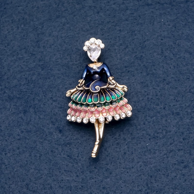 Brooch "Fräelina" green enamel 30x55mm metal color "gold"