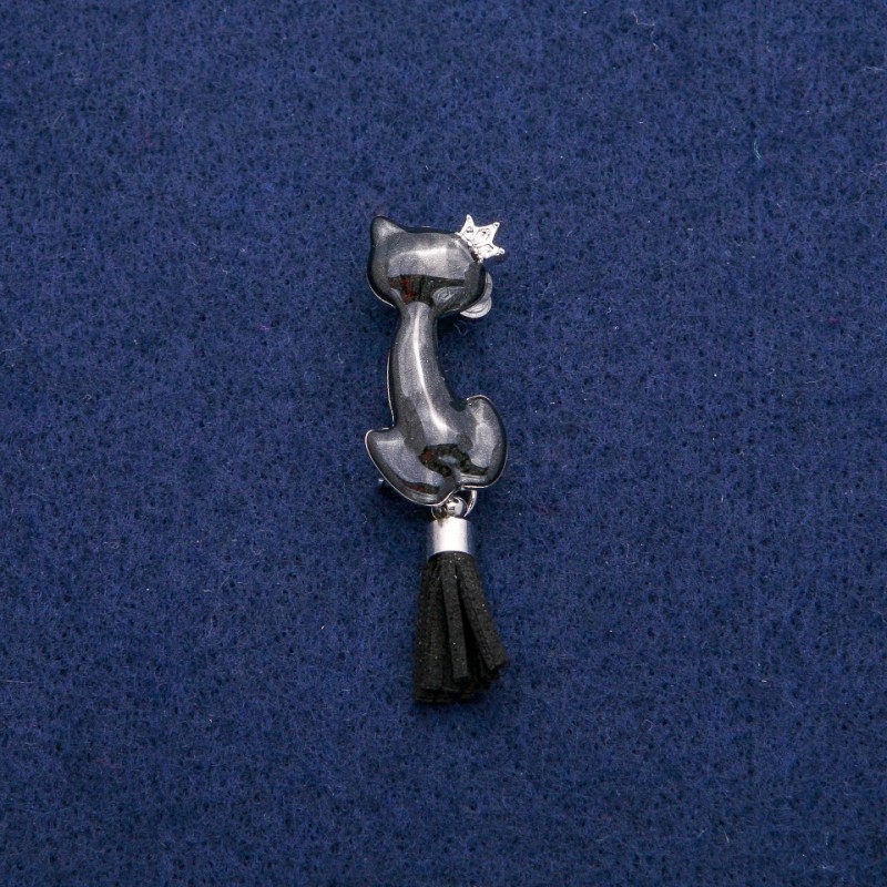 Brooch Cat with Enamel and Paintbrush Tail, silver metal