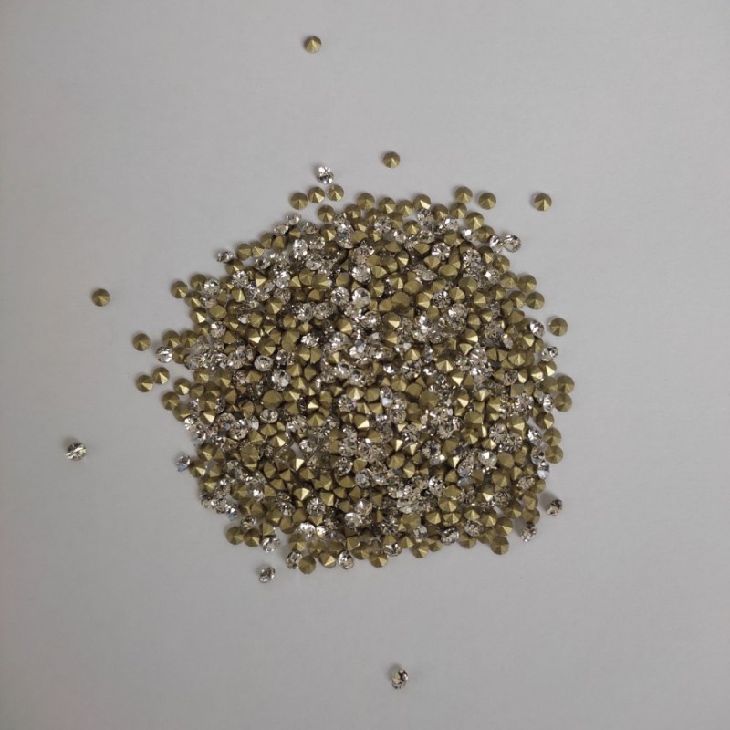 Rhinestone stones color golden, diameter 2.5 (+ -) mm pack / 4g (+ -)