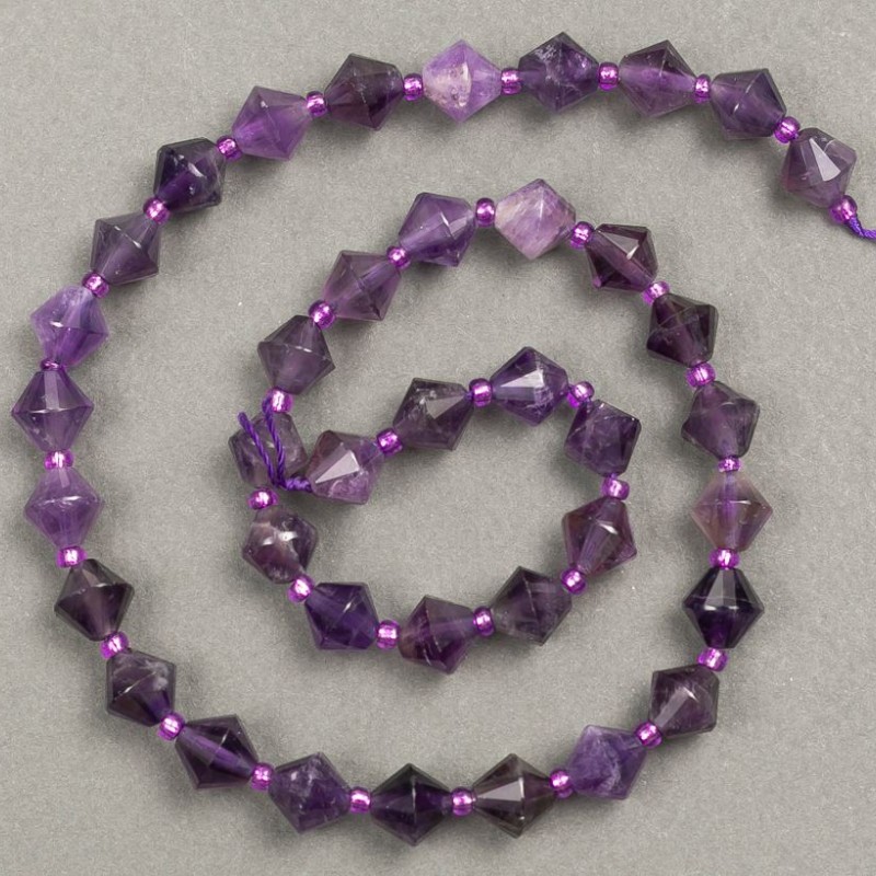 Amethyst Beads on Thread, Natural Stone, Faceted Rhombus, d 8.5x8.5 mm, length 38 cm +/- (insertion seed beads 3x3 mm)